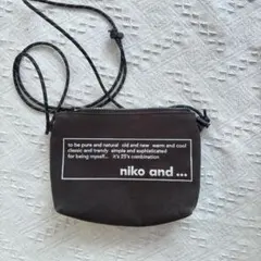 ニコアンド ショルダーバッグ