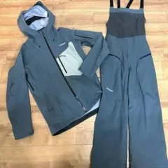 パタゴニア　スノードリフタージャケット　＆　ビブパンツ　セットアップ