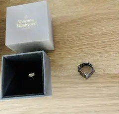 Vivienne Westwood アーマーリング