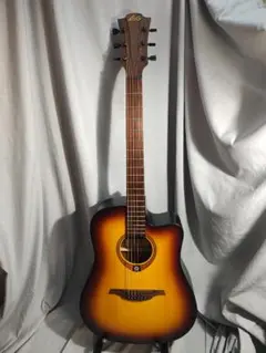 Item thumbnail for item 81382005-7d4d-43c4-b2ad-9dd98bfb44fd