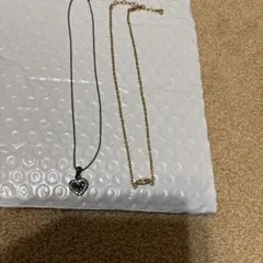 ネックレス二つ