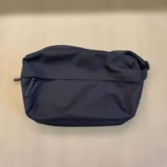 無印良品　背面ポケット付き　撥水ショルダーバッグ　グレー