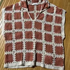 チェックニットベスト