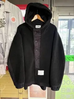 スーパー値下げ！24時限定！CMF フード付き ブラックボアパーカー C-43