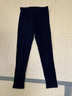 UNIQLO レギンス　140㌢　キッズ
