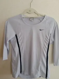 Nike Tシャツ L ライトグレー 七分袖 ドライフィット ヨガ スポーツ