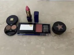 ESTEE LAUDER メイクアップセットのサムネイル