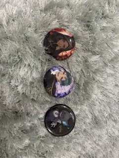 ツイステッドワンダーランド 缶バッチ3つセット