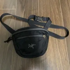 アークテリクス マカ1 ショルダーバッグ ブラックARC'TERYX