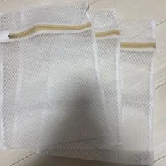 Item thumbnail for item 10624304-6f71-4486-b817-35f6265109ce