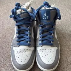 Nike Air Jordan 1 Mid 