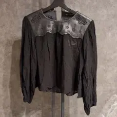 新品　ZARAWOMAN　レザー切り替えシアーブラウス　Sサイズのサムネイル