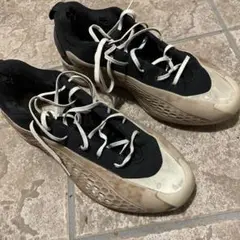 adidas バスケットボールシューズ ホワイト/ブラック/ブルー