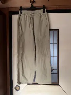 Item thumbnail for item 3d85b103-df7e-4204-81b0-355a92b819be