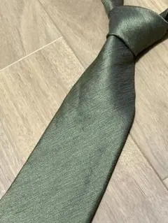 シルクリネン バナナリパブリック ネクタイ イタリア製 オリーブグリーン 緑