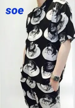 soe　ハンバーガー柄　シャツ　モノクロ　size 0のサムネイル