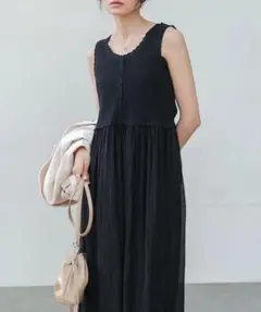 新品タグ付きbab定価6600◯クロシェコンビキャミワンピースフワフワBLACKのサムネイル
