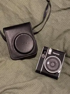 インスタントカメラ instax mini 40「チェキ」専用ケース付き