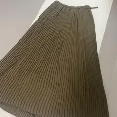 最安値★UNIQLOシフォンプリーツナロースカートXSイージーケア オリーブ