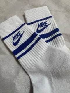 Nike ストライプソックス ホワイト/ブルー