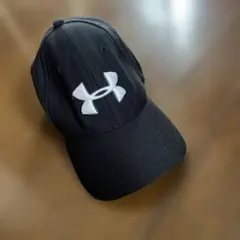 キャップ　ブラック