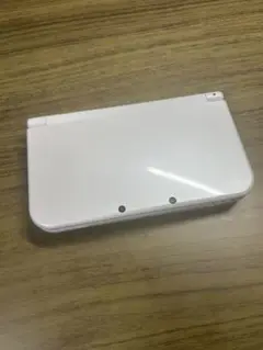 美品New Nintendo 3DS LL ホワイト本体