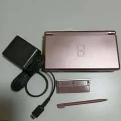 ニンテンドーDS Lite メタリックロゼ 充電器付き