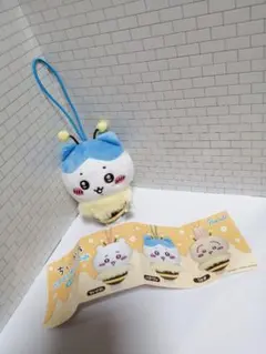 ちいかわ ハチさんぬいぐるみストラップ ハチワレのサムネイル