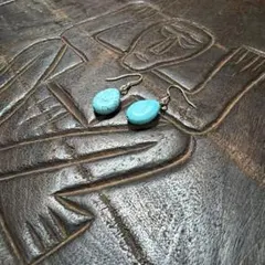 ピアス　シルバー925 ターコイズ ドロップ