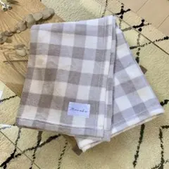 【新品・未使用】チェック柄ブランケット (グレー) 約70x100cm