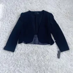 新品未使用 MAITRESSE メトリーゼ ボレロ ノーカラージャケット 黒のサムネイル