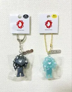 ミャクミャク pvc キーホルダー 2点セット 黒 蓄光 万博