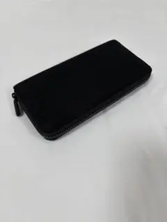 黒い長財布