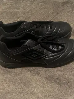UMBRO 屋外用フットサルシューズ JP27.0