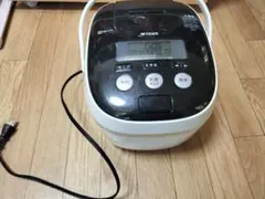 Item thumbnail for item 22cd2af0-9702-49e0-bb2f-9bd90613c8f5