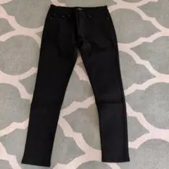 SUREVE ブラック スキニーデニム　美品