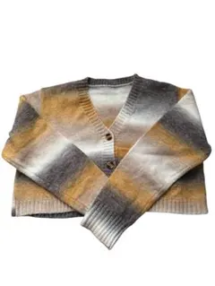 ニットカーディガン