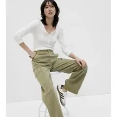 GAP モダンヘンリーネックTシャツ　Sサイズ