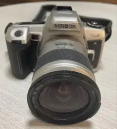 MINOLTA シルバー 一眼レフカメラ TAMRONレンズ - メルカリ