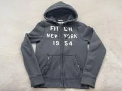 アバクロンビー&フィッチ パーカー