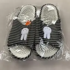 新品タグ付きミッフィールームシューズ