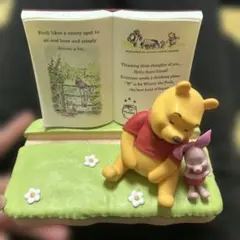 くまのプーさん 本型スマホスタンド