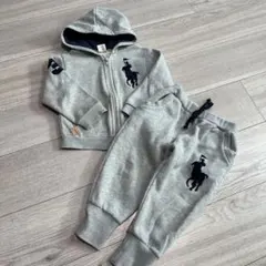 韓国子供服　セットアップ　グレー　パーカー　トレーナー　スウェット