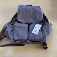 ほぼ未使用　ハニーズ　アウトポケットリュック　ダークグレー