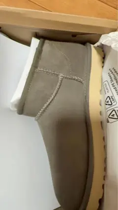 UGG 1116109 クラシック ウルトラ ミニ ブーツ （ドライオレガノ