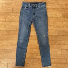 UNIQLO スキニーデニム ブルー　24 (61cm)
