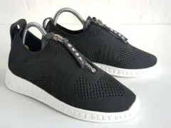 DKNY フロントジップ ニット スニーカー ブラック*23.5cmのサムネイル