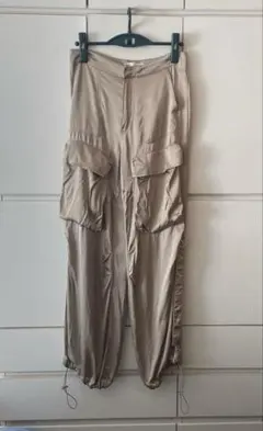 ZARA ザラ　サテン　カーゴパンツ　ワークパンツ　ベージュ　EUR S S〜M
