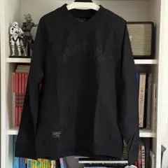 PRIMITIVE ナイロン Vネック プルオーバー ブラック L