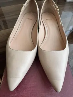 BALLY ベージュ パンプス 37 サイズ
